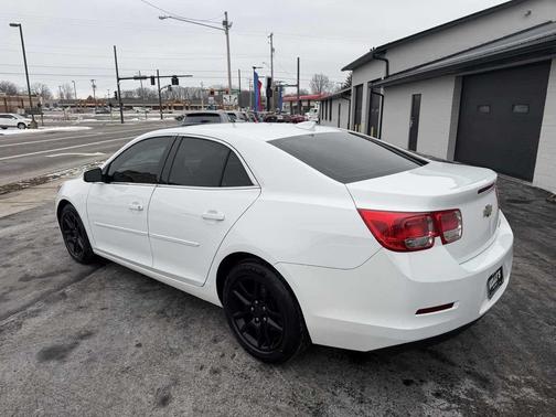 2015 Chevrolet Malibu 1LT