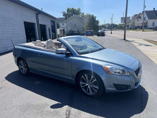 2011 Volvo C70 T5 (Fleet Only)