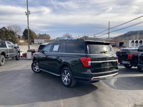 2023 Ford Expedition XLT