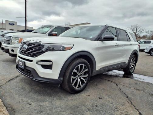 2022 Ford Explorer ST-LINE