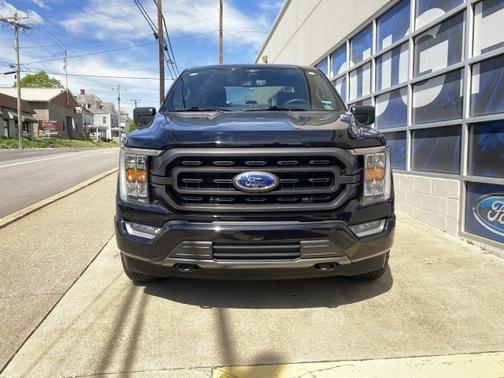 AGATE BLACK METALLIC 2023 Ford F-150 XLT