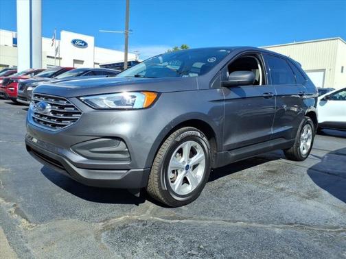2022 Ford Edge SE