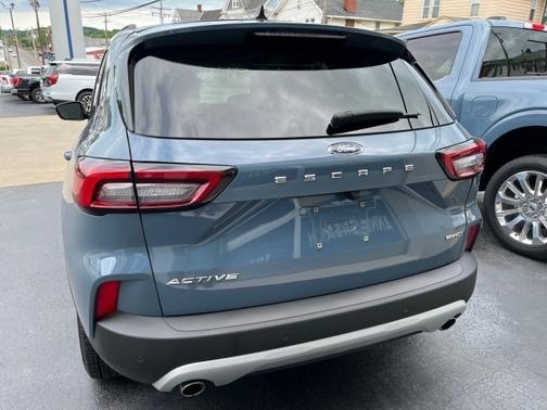 VAPOR BLUE METALLIC 2023 Ford Escape ACTIVE