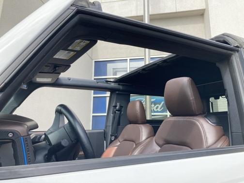 OXFORD WHITE 2021 Ford Bronco OUTER BANKS