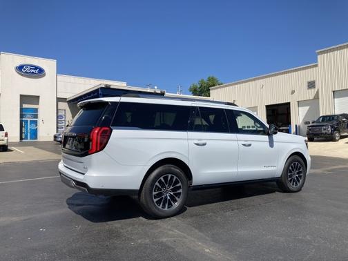 SPACE SILVER METALLIC 2025 Ford Expedition PLATINUM