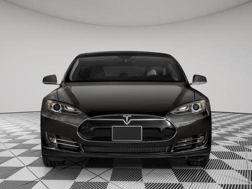 2016 Tesla Model S 90D
