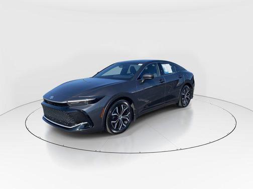 2024 Toyota Crown XLE