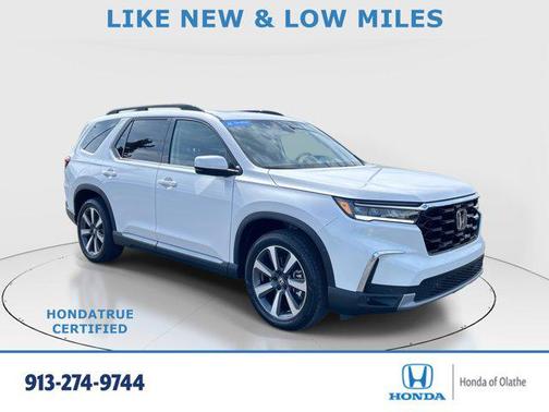 2025 Honda Pilot Touring 8-Passenger