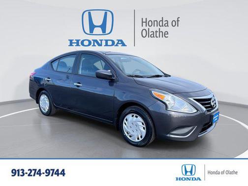 2015 Nissan Versa 1.6 SV