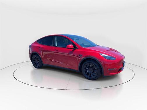 2023 Tesla Model Y Long Range Dual Motor All-Wheel Drive