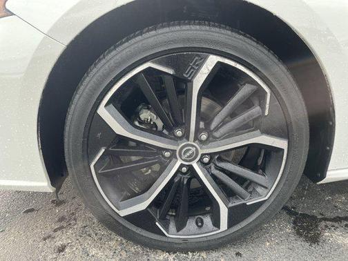 2024 Nissan Altima SR FWD