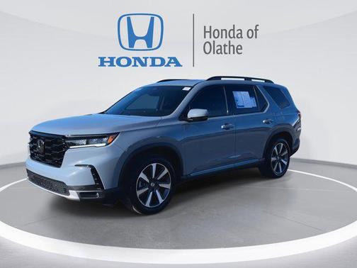 2024 Honda Pilot Touring 8-Passenger