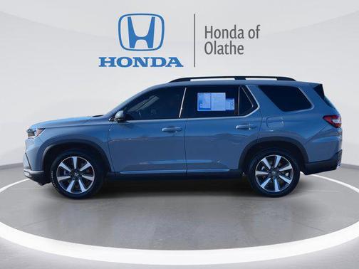 2024 Honda Pilot Touring 8-Passenger