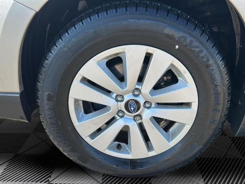 2018 Subaru Outback 2.5i