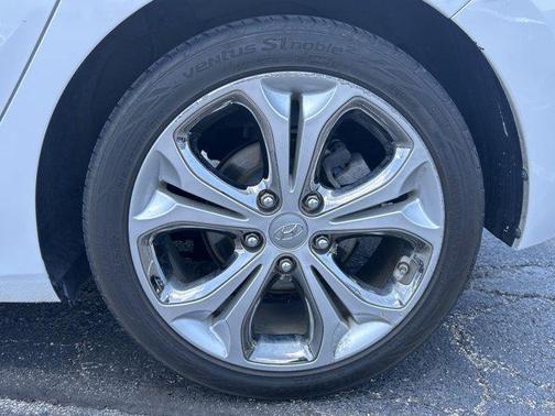 2013 Hyundai Elantra GT Base