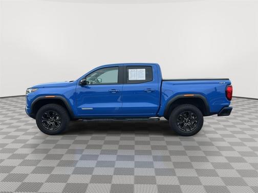 Rapids Metallic 2025 GMC Canyon Elevation