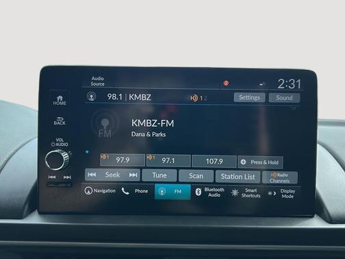 Platinum White Pearl 2023 Honda Pilot AWD Elite