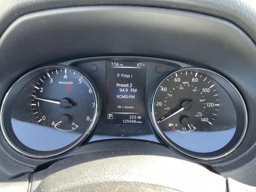 2017 Nissan Rogue SV