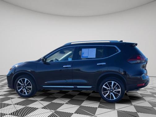 2020 Nissan Rogue SL