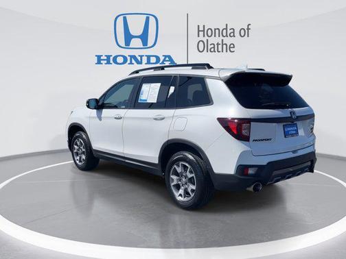 2023 Honda Passport AWD TrailSport