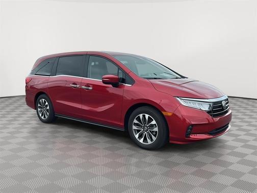 Radiant Red Metallic II 2024 Honda Odyssey EX-L