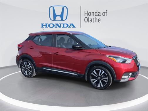 2020 Nissan Kicks SR