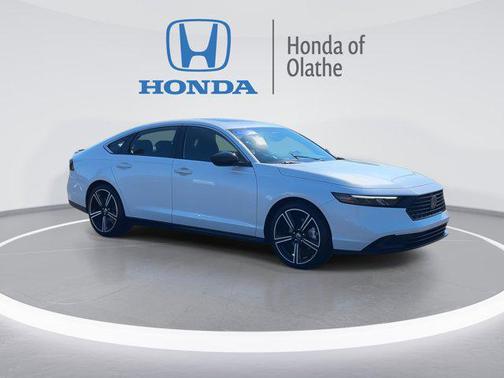 2025 Honda Accord Hybrid Base