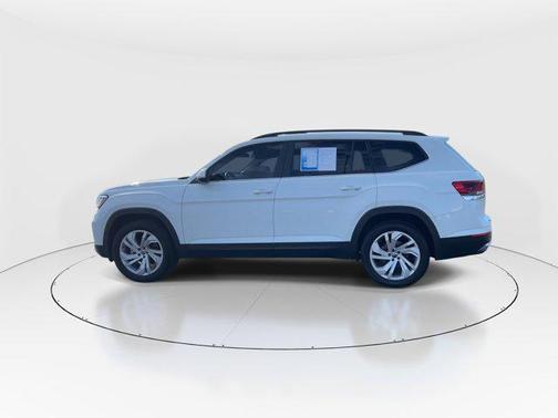 2022 Volkswagen Atlas 3.6L SE w/Technology