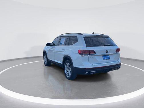2022 Volkswagen Atlas 3.6L SE w/Technology