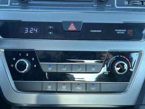 2017 Hyundai SONATA Base