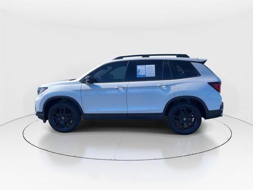 2024 Honda Passport AWD Black