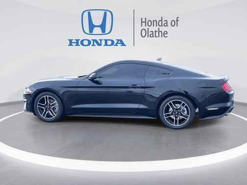 2021 Ford Mustang EcoBoost