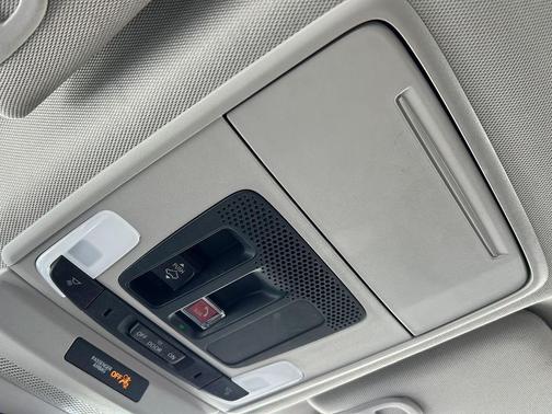 Platinum White Pearl 2024 Honda Accord EX