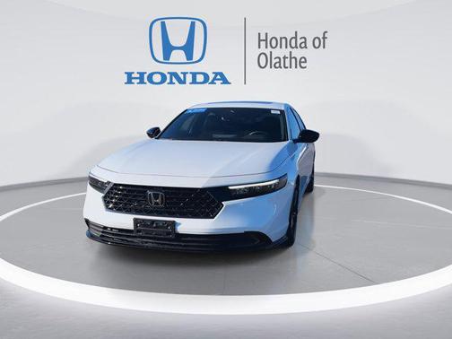 2023 Honda Accord Hybrid Sport-L