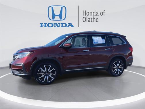 2022 Honda Pilot Touring 8-Passenger
