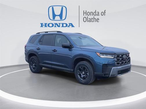 2026 Honda Pilot TrailSport
