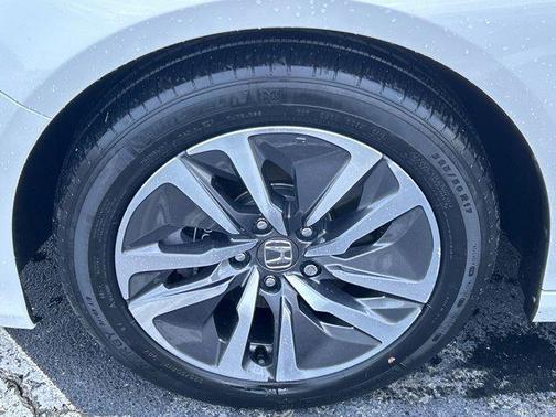 2019 Honda Accord Hybrid Touring