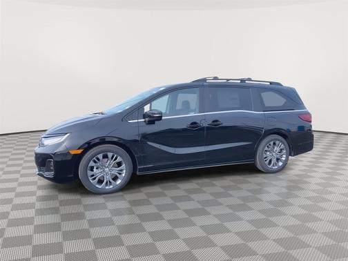 Crystal Black Pearl 2026 Honda Odyssey Touring
