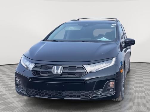 Crystal Black Pearl 2026 Honda Odyssey Touring