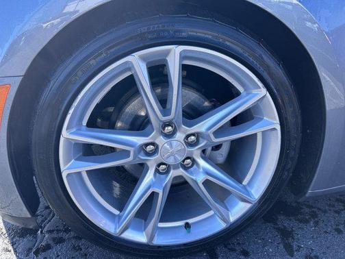 2021 Chevrolet Camaro 1LT