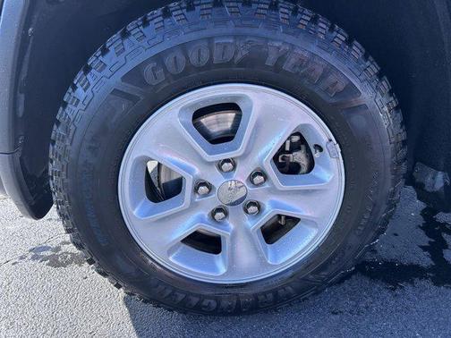 2015 Jeep Grand Cherokee Laredo