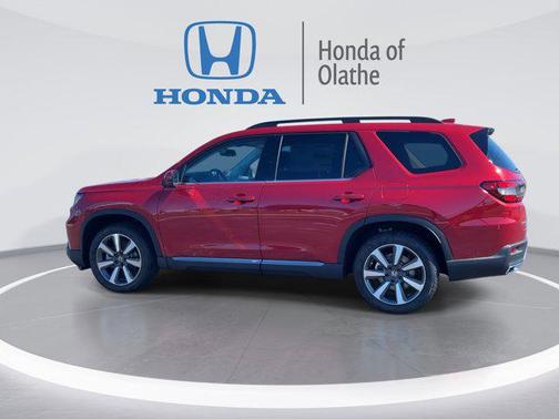 2025 Honda Pilot Touring 8-Passenger