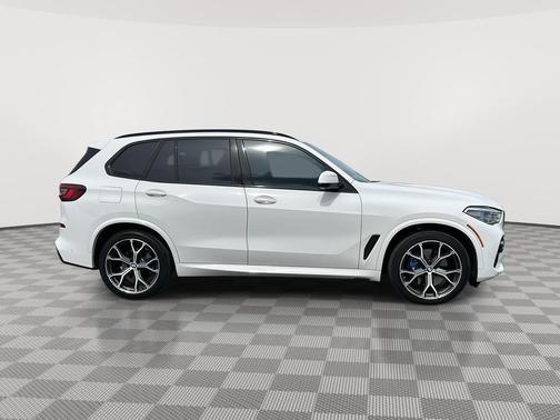 Alpine White 2022 BMW X5 xDrive40i