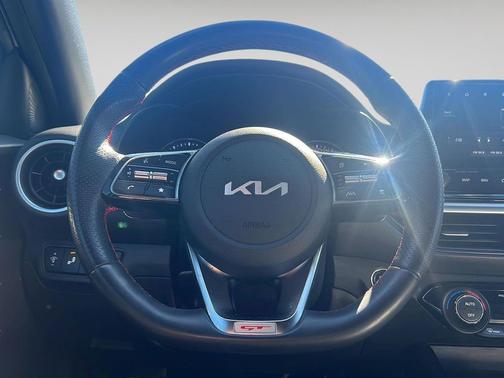 2022 Kia Forte GT
