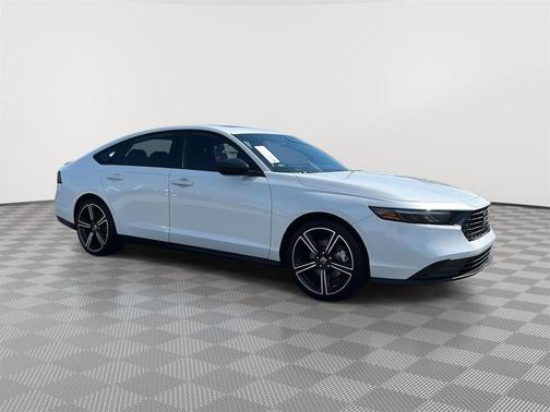 Platinum White Pearl 2026 Honda Accord Hybrid Sport