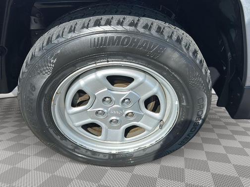 Billet Silver Metallic Clearcoat 2014 Jeep Patriot Sport