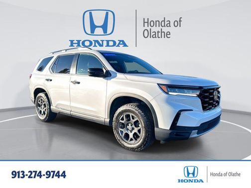 2025 Honda Pilot TrailSport