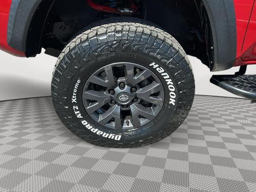 Barcelona Red Metallic 2019 Toyota Tacoma TRD Off Road
