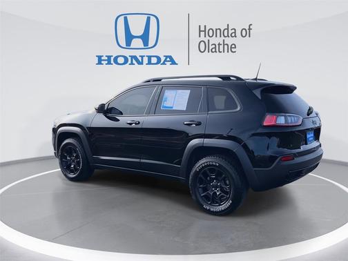 2022 Jeep Cherokee X 4x4