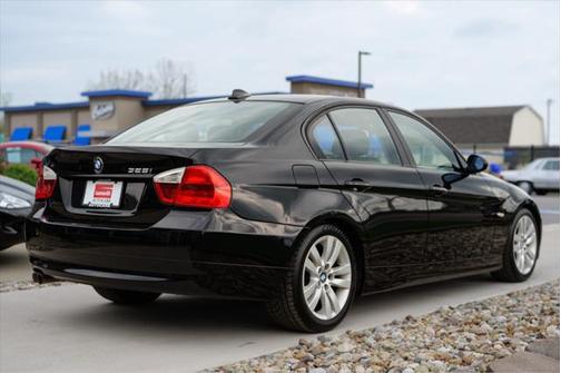 2006 BMW 325 I